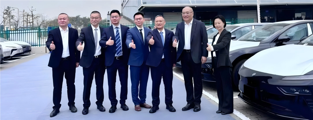 DFMIEC Empowers the Shenzhen-Hong Kong Automotive Express Program, Cross-border.